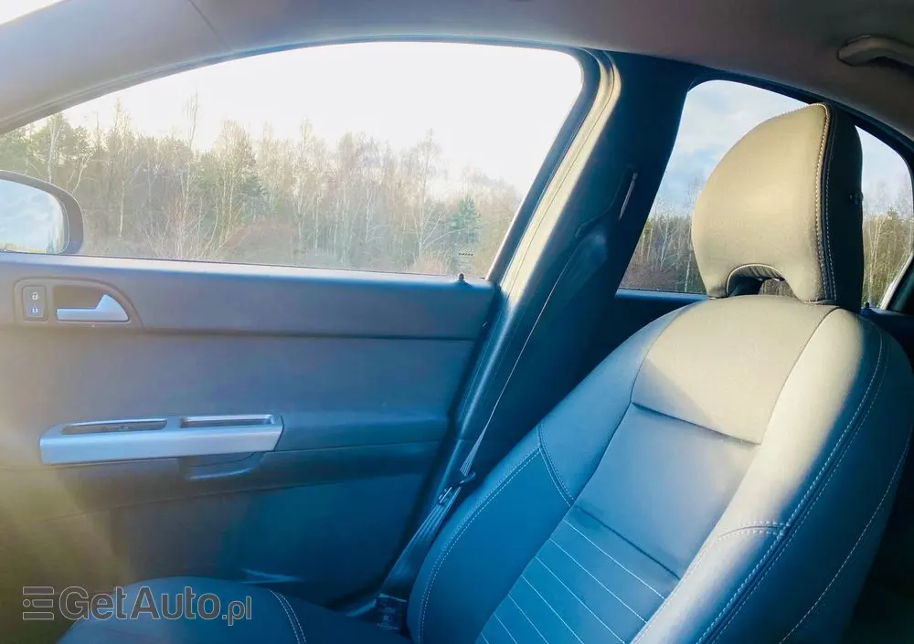 VOLVO S40 1.6D DPF Momentum