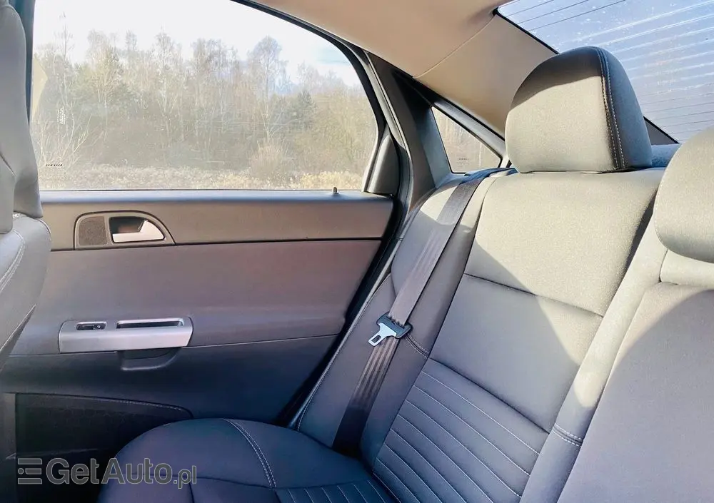 VOLVO S40 1.6D DPF Momentum