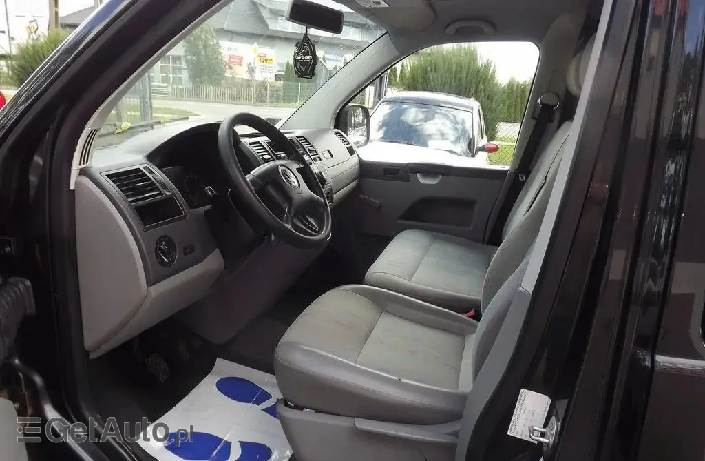 VOLKSWAGEN TRANSPORTER 