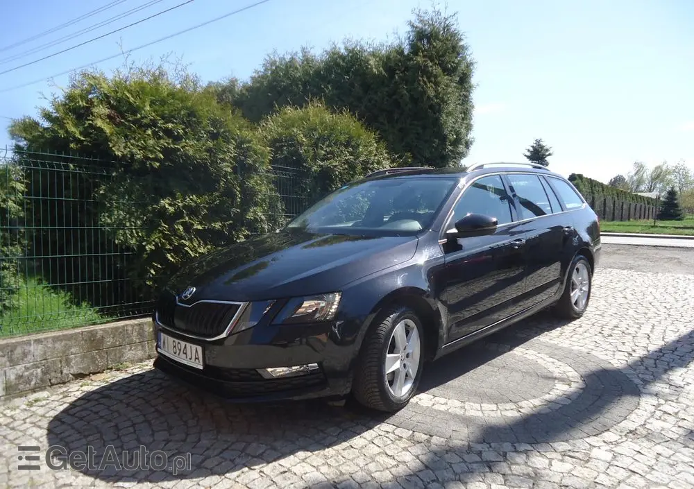 SKODA Octavia 1.5 TSI GPF ACT Ambition