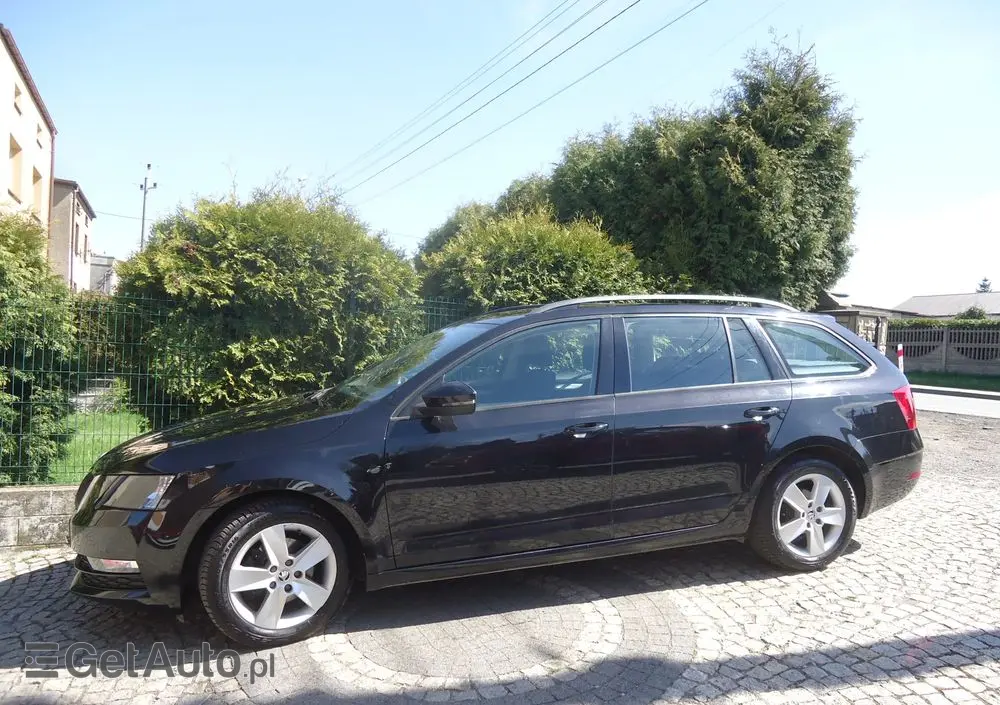 SKODA Octavia 1.5 TSI GPF ACT Ambition
