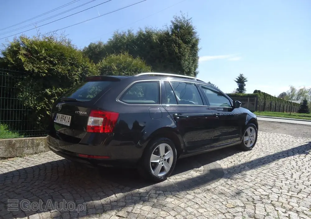 SKODA Octavia 1.5 TSI GPF ACT Ambition