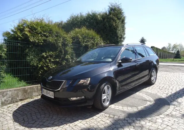 SKODA Octavia 1.5 TSI GPF ACT Ambition
