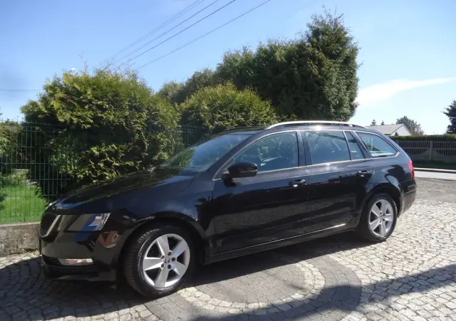 SKODA Octavia 1.5 TSI GPF ACT Ambition
