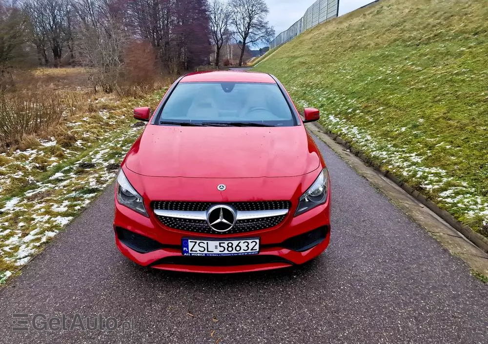 MERCEDES-BENZ CLA 250 4-Matic