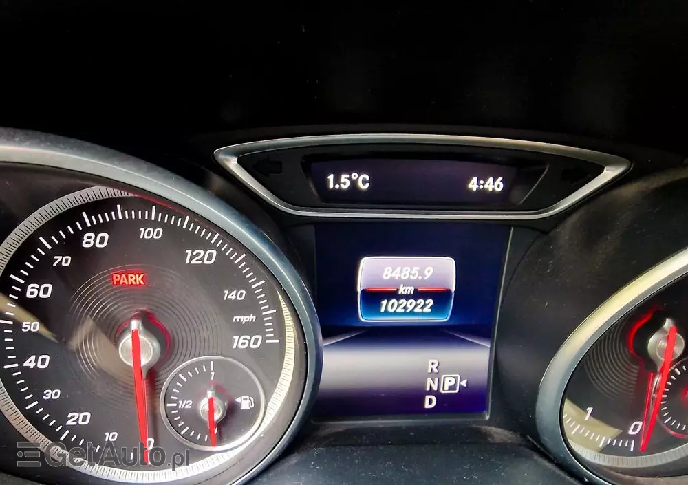 MERCEDES-BENZ CLA 250 4-Matic