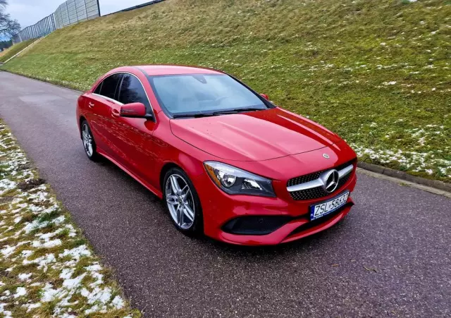 MERCEDES-BENZ CLA 250 4-Matic