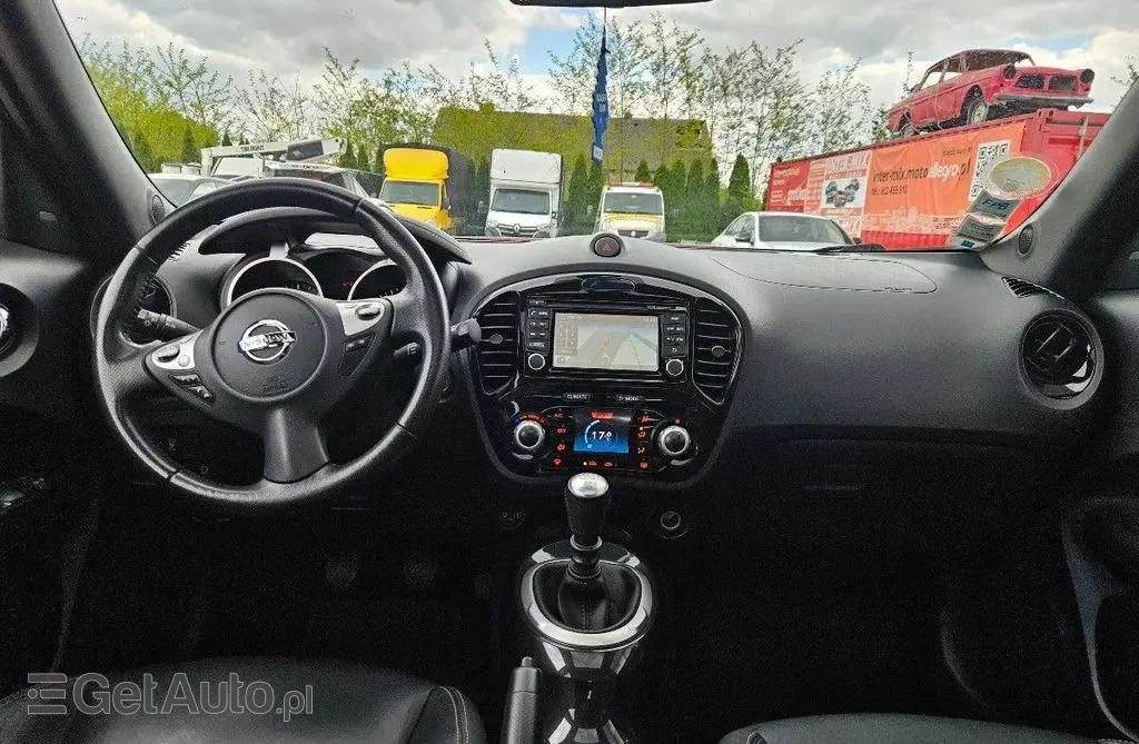 NISSAN Juke 