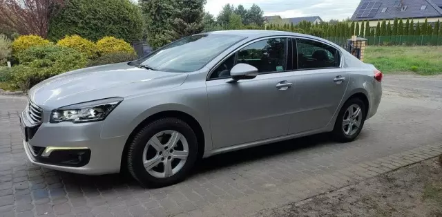 PEUGEOT 508 