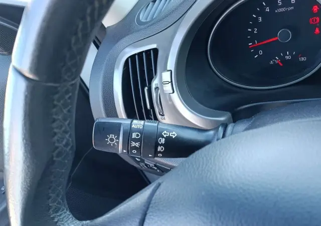 KIA Sportage 1.7 CRDI Business Line 2WD