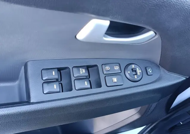 KIA Sportage 1.7 CRDI Business Line 2WD