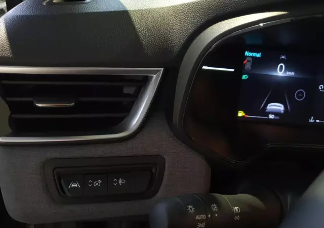 RENAULT Clio 1.0 TCe Evolution