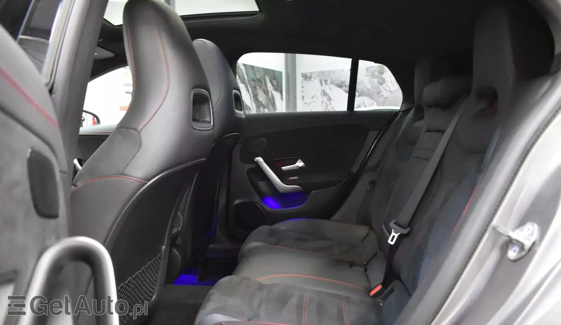 MERCEDES-BENZ CLA 200 Shooting Brake AMG Line