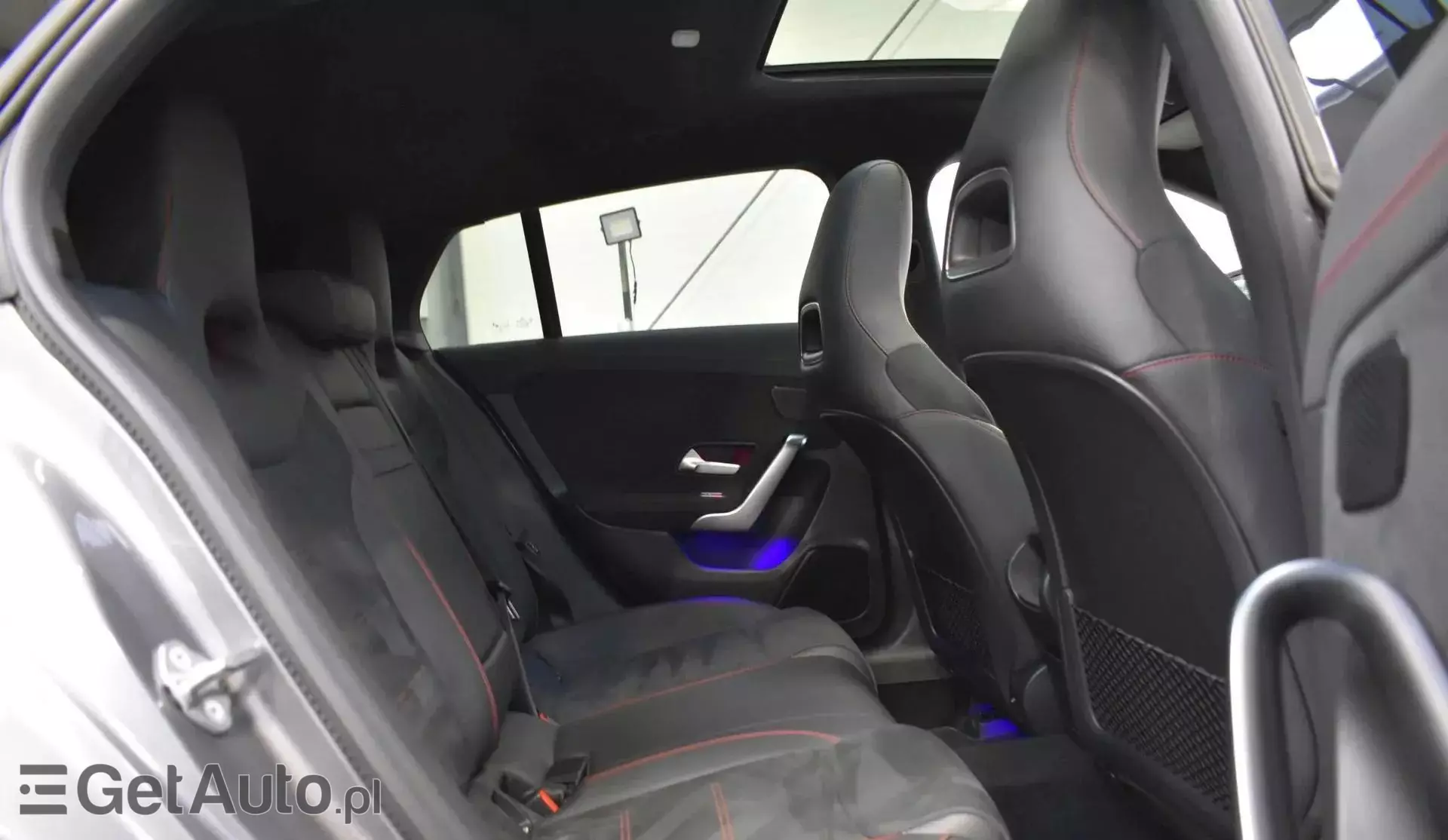 MERCEDES-BENZ CLA 200 Shooting Brake AMG Line