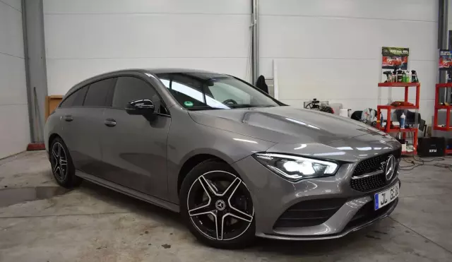 MERCEDES-BENZ CLA 200 Shooting Brake AMG Line