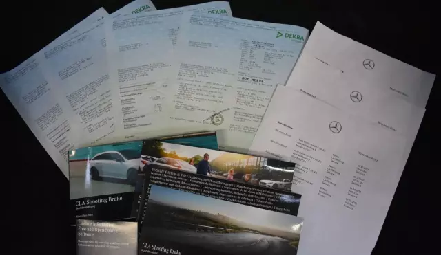 MERCEDES-BENZ CLA 200 Shooting Brake AMG Line