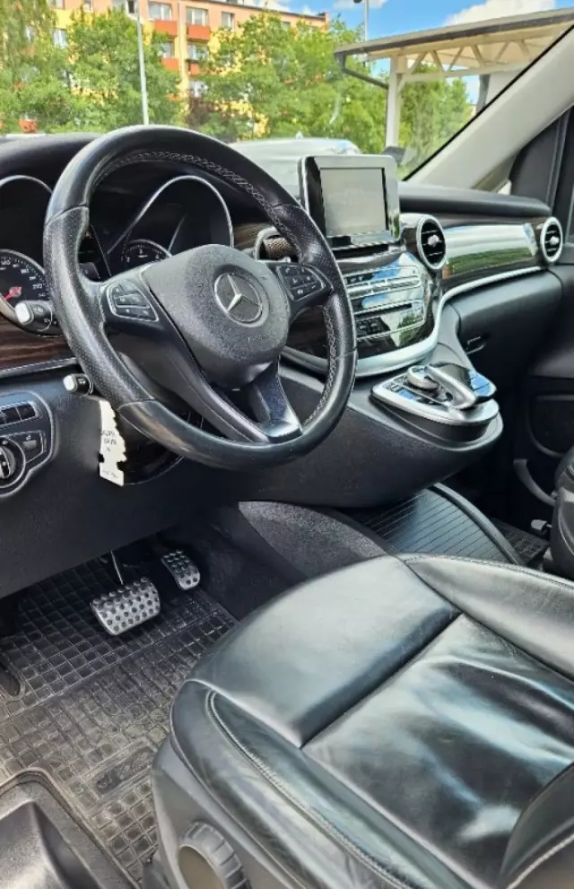 MERCEDES-BENZ Klasa V 