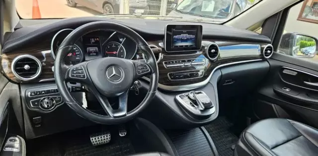 MERCEDES-BENZ Klasa V 