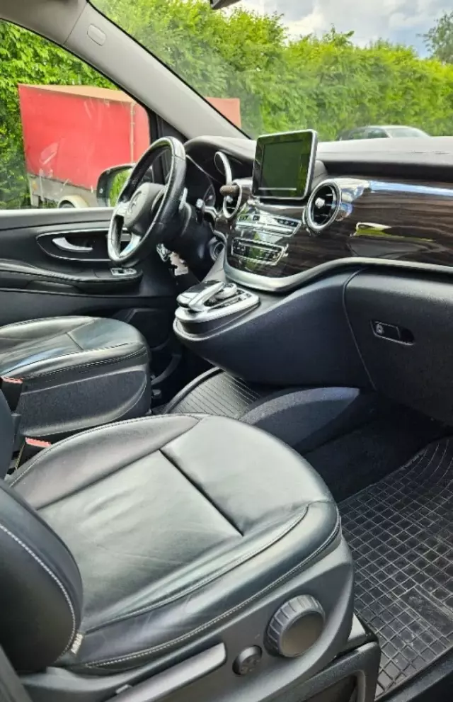 MERCEDES-BENZ Klasa V 