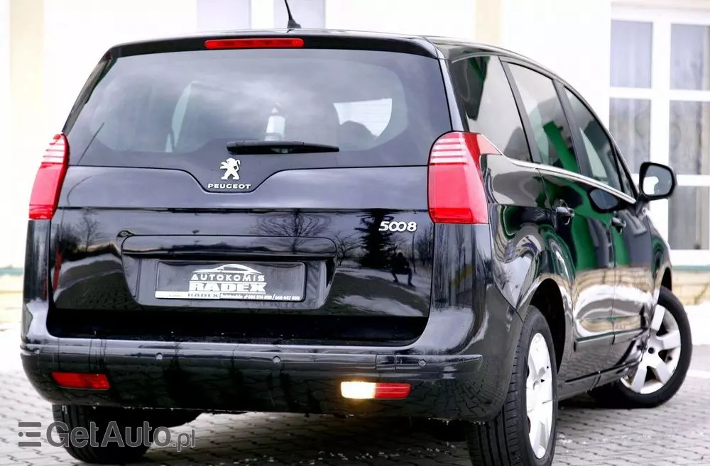 PEUGEOT 5008 1.6 BlueHDi Style 7os