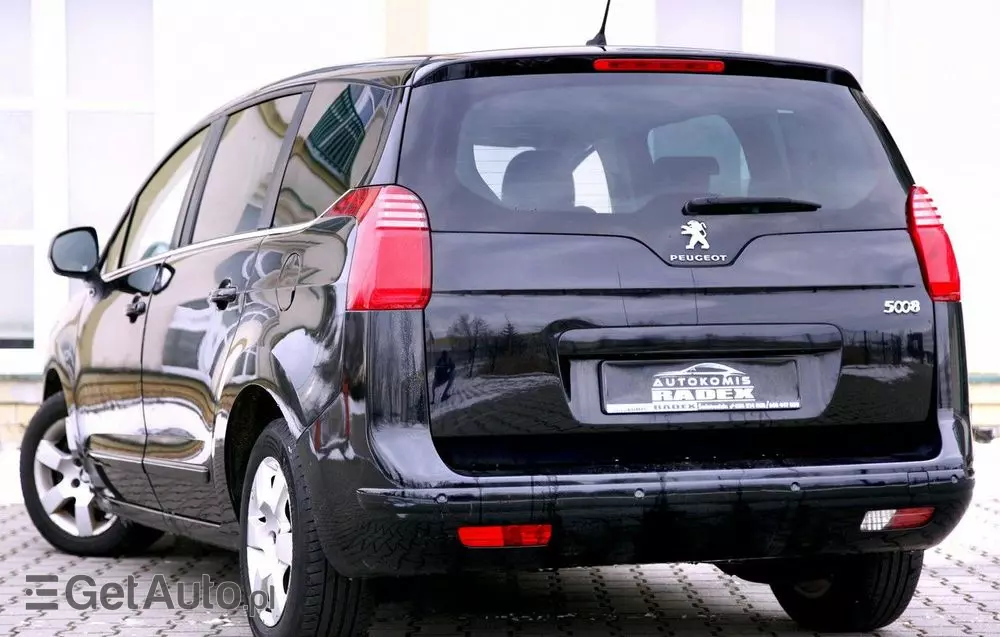 PEUGEOT 5008 1.6 BlueHDi Style 7os