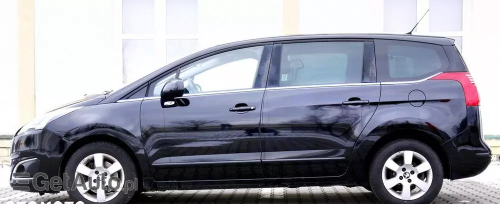 PEUGEOT 5008 1.6 BlueHDi Style 7os