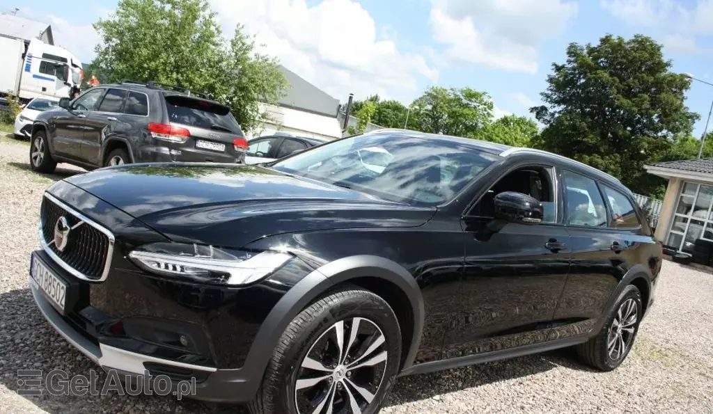 VOLVO V90 Cross Country 
