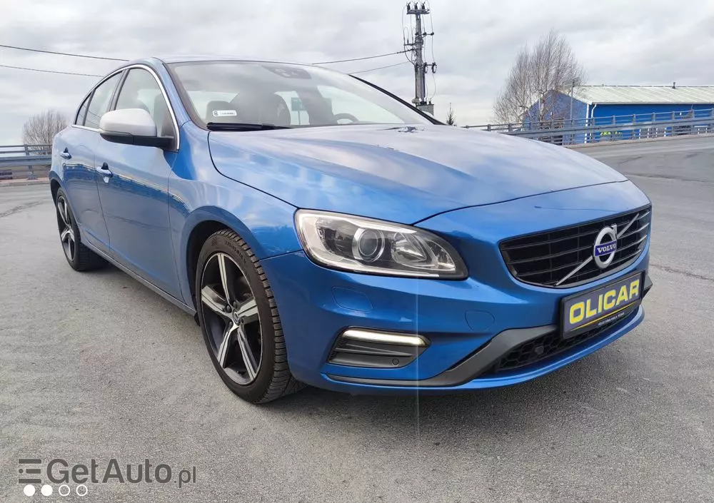 VOLVO S60 D4 Drive-E R-Design Momentum