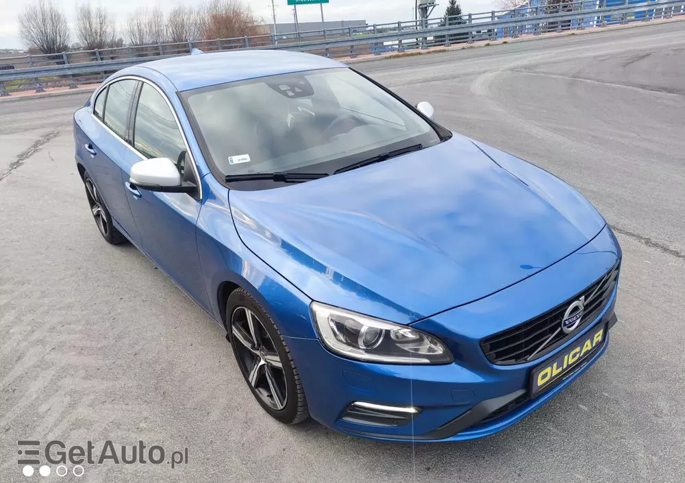 VOLVO S60 D4 Drive-E R-Design Momentum