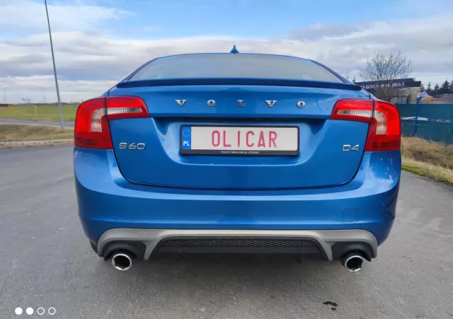 VOLVO S60 D4 Drive-E R-Design Momentum