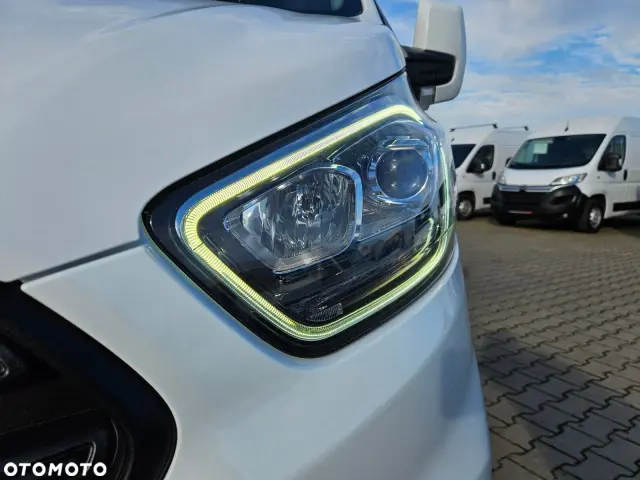 FORD Transit Custom L2 Trail