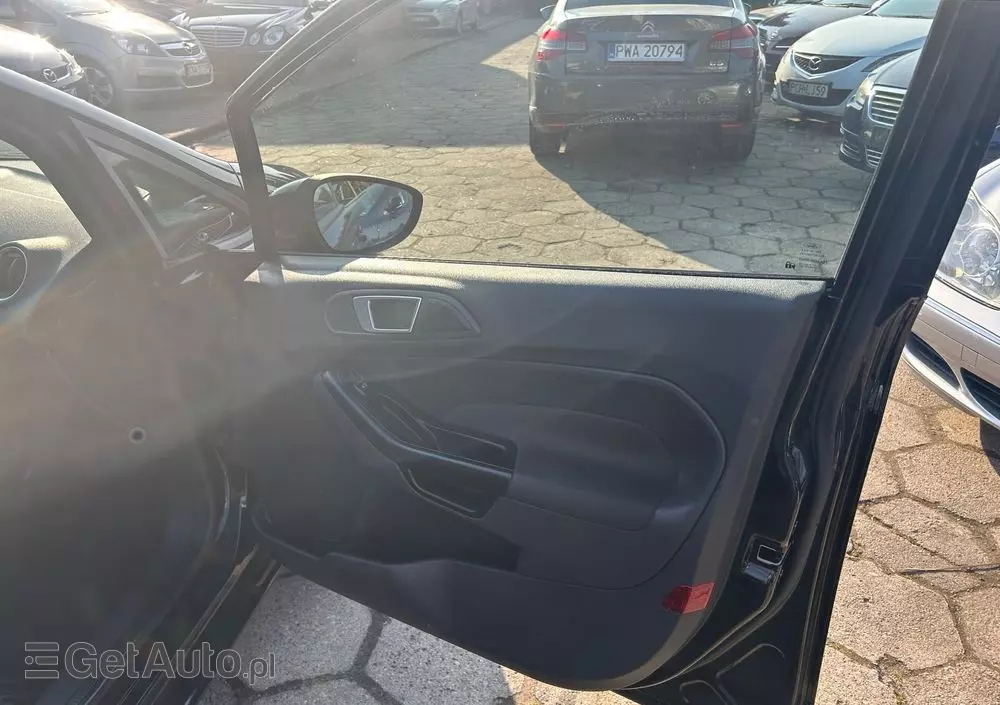 FORD Fiesta 1.0 EcoBoost Champions Edition