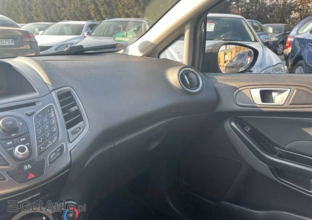 FORD Fiesta 1.0 EcoBoost Champions Edition