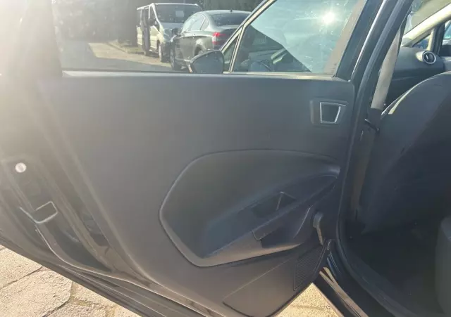 FORD Fiesta 1.0 EcoBoost Champions Edition