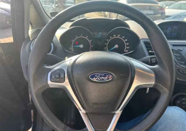 FORD Fiesta 1.0 EcoBoost Champions Edition