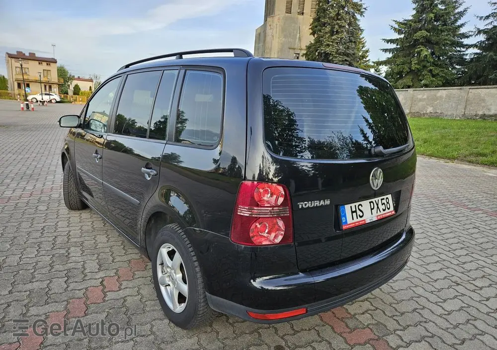 VOLKSWAGEN Touran 1.6 United
