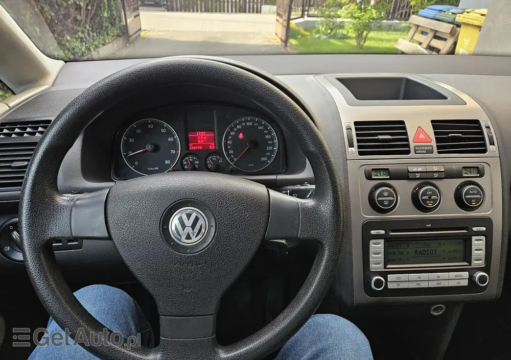 VOLKSWAGEN Touran 1.6 United