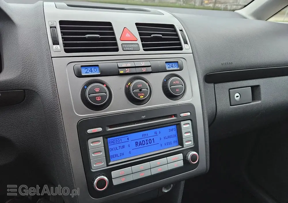 VOLKSWAGEN Touran 1.6 United