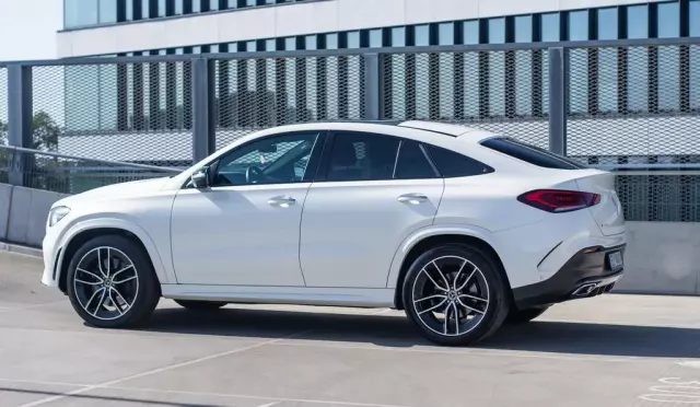 MERCEDES-BENZ GLE 