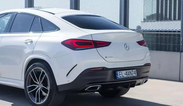 MERCEDES-BENZ GLE 