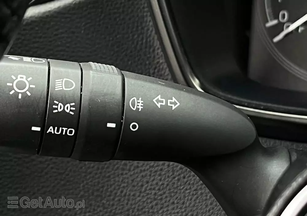 TOYOTA Corolla 1.8 Hybrid Comfort