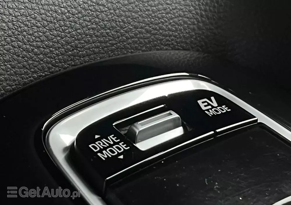 TOYOTA Corolla 1.8 Hybrid Comfort