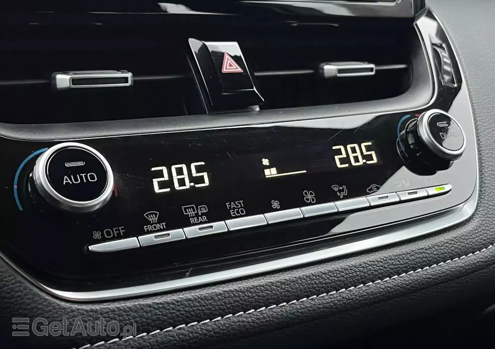 TOYOTA Corolla 1.8 Hybrid Comfort