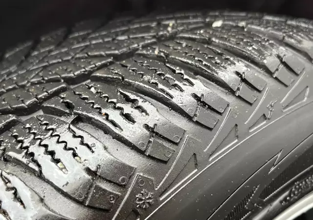 TOYOTA Corolla 1.8 Hybrid Comfort