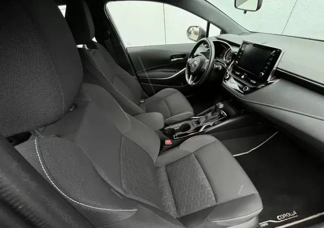 TOYOTA Corolla 1.8 Hybrid Comfort