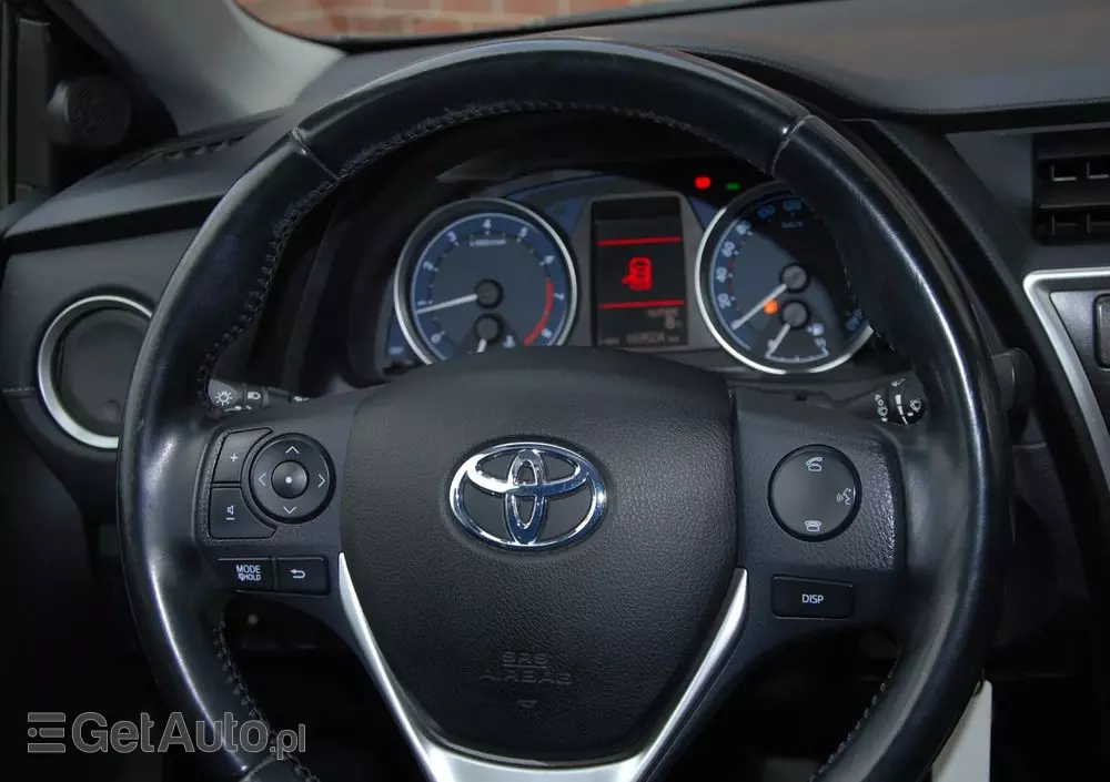 TOYOTA Auris 1.6 Premium
