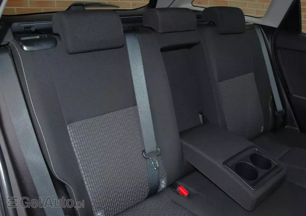 TOYOTA Auris 1.6 Premium