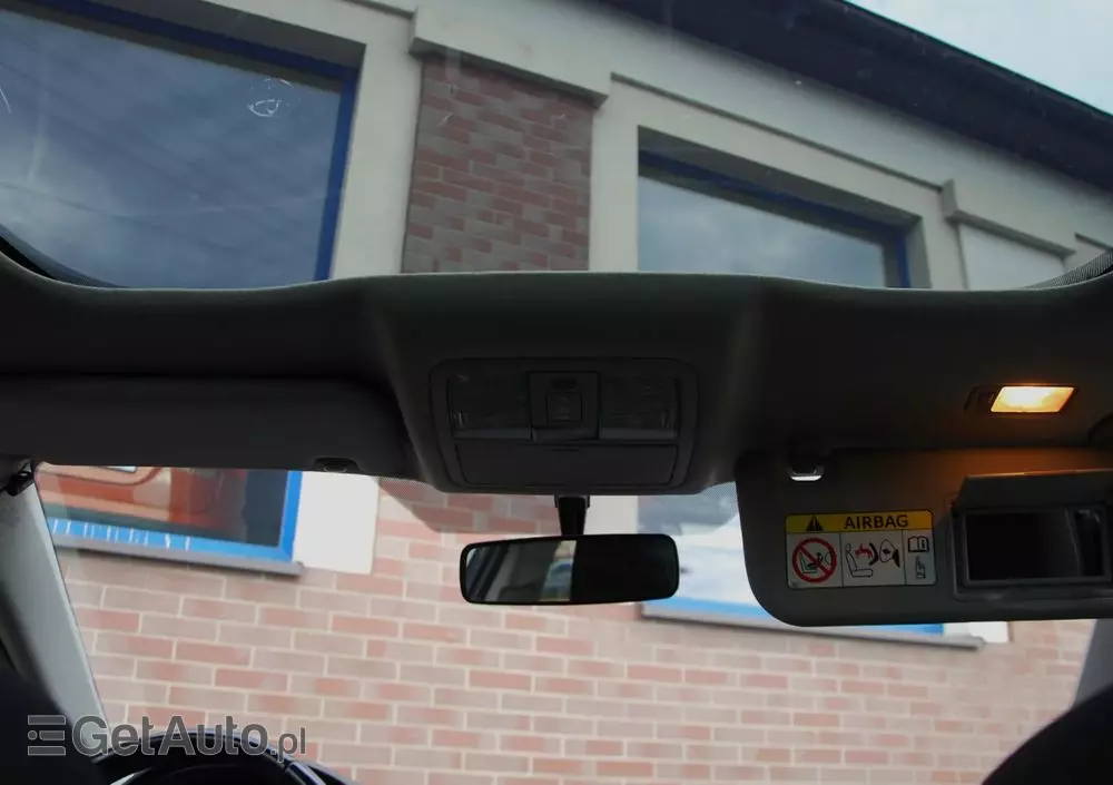 TOYOTA Auris 1.6 Premium