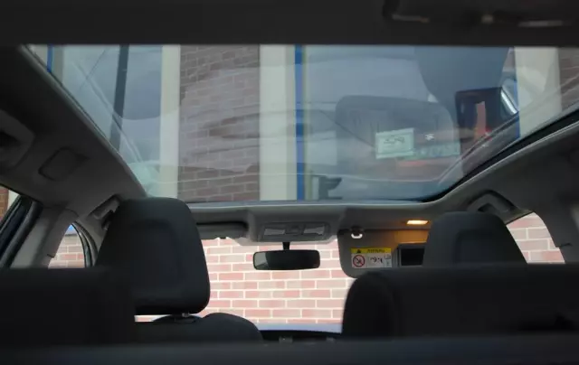 TOYOTA Auris 1.6 Premium