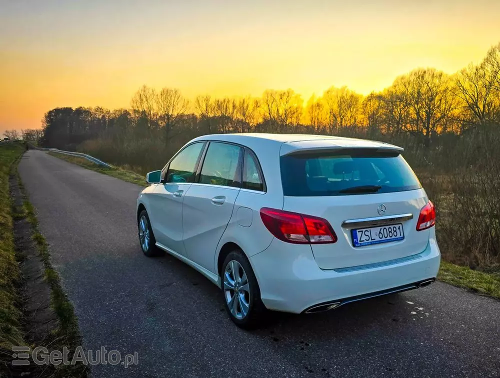 MERCEDES-BENZ Klasa B 250 4-Matic